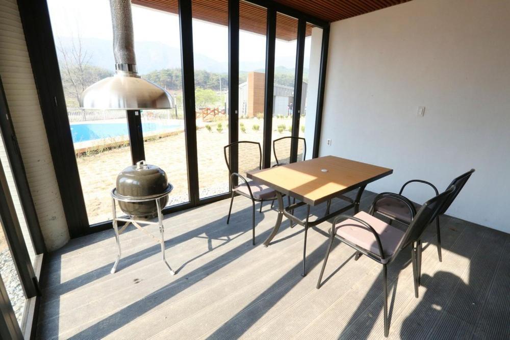 Mungyeong Arten Pool Villa Dış mekan fotoğraf