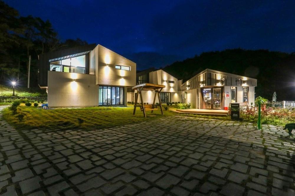 Mungyeong Arten Pool Villa Dış mekan fotoğraf